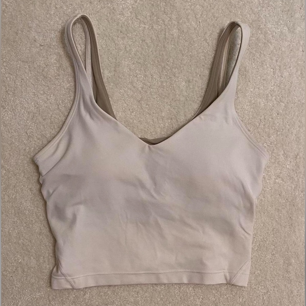 Lululemon: Align Tank.
Size: 4.